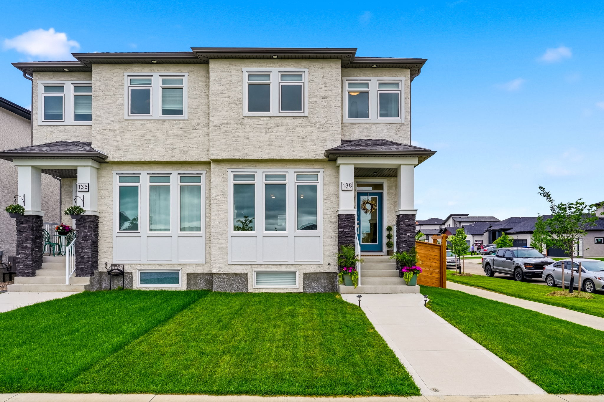 1-web-or-mls-A7403946