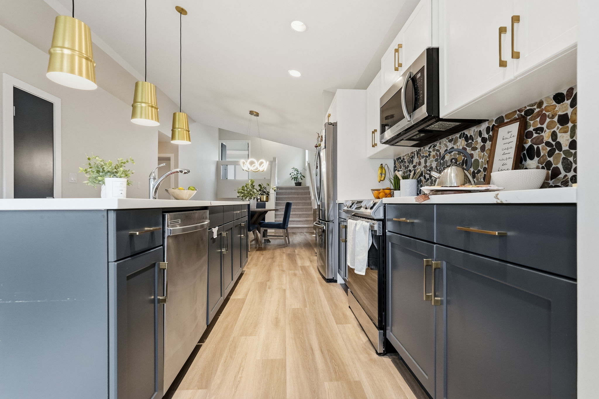 12-web-or-mls-A7404321