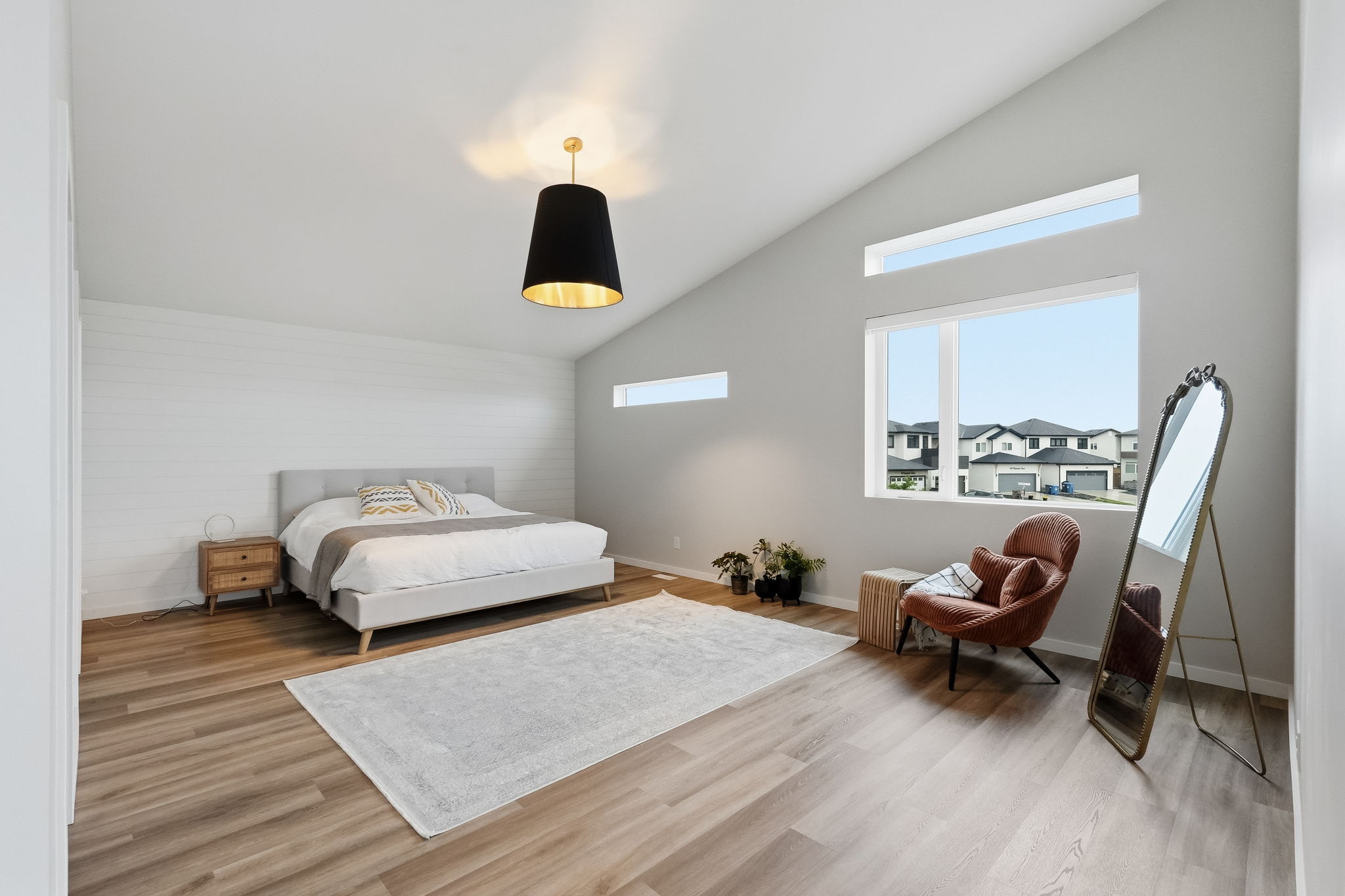 19-web-or-mls-A7404363